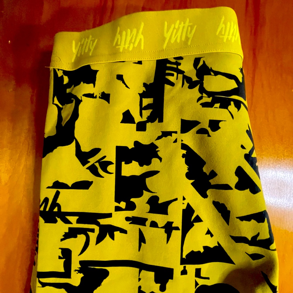 Yitty logo high waist legging